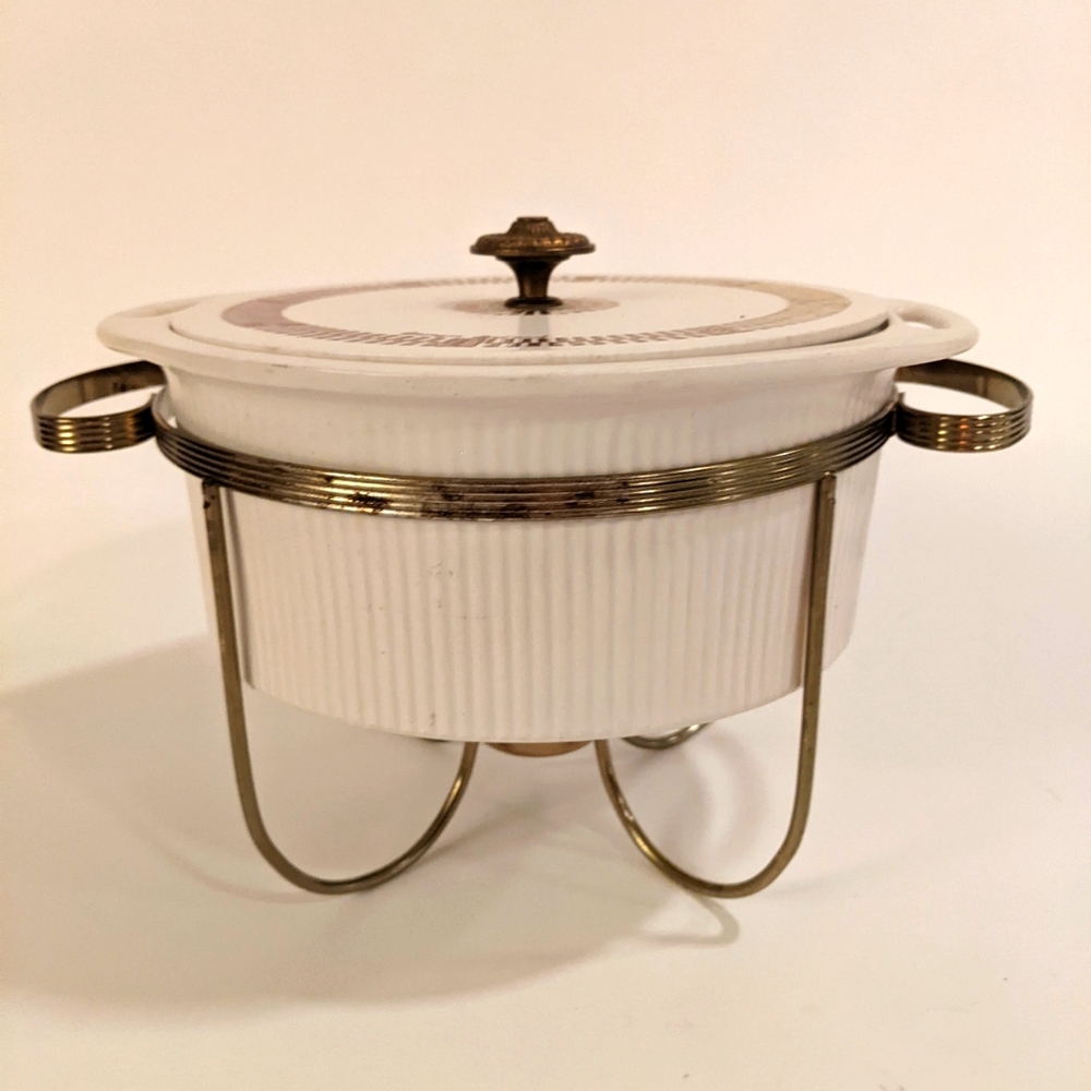 HYALYN POTTERY  Georges Briard ~ 9"  Casserole with chafing stand